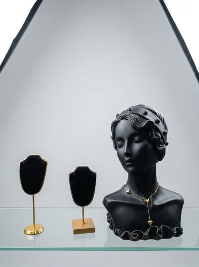 Necklace Busts