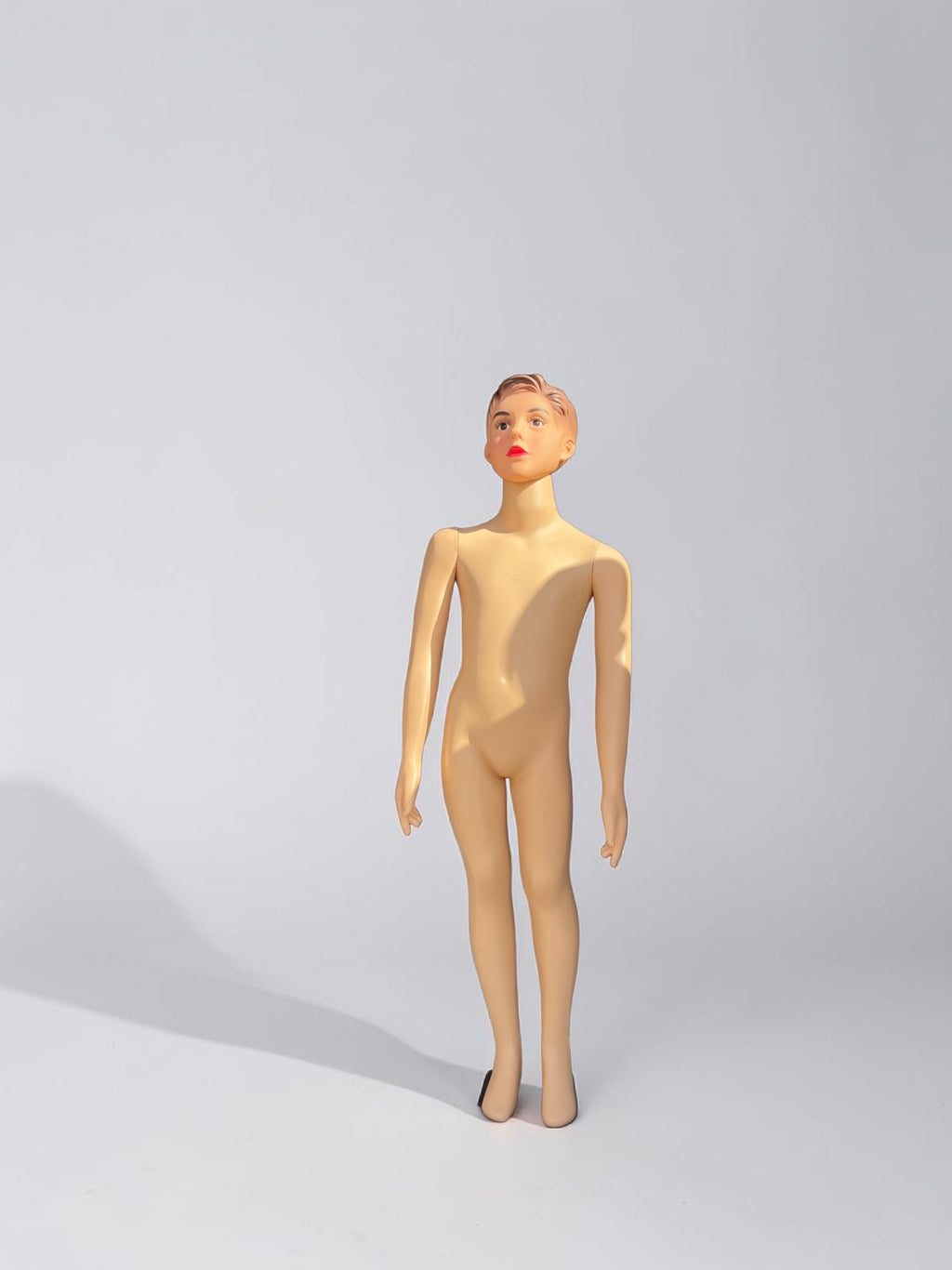 Kids Vintage-Style Full-Body Mannequin (Size: Ages 6-8 Years)