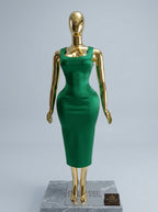 Connec Haute-Couture Gold Chrome Female Mannequin (Hourglass — Shiny Gold Finish)