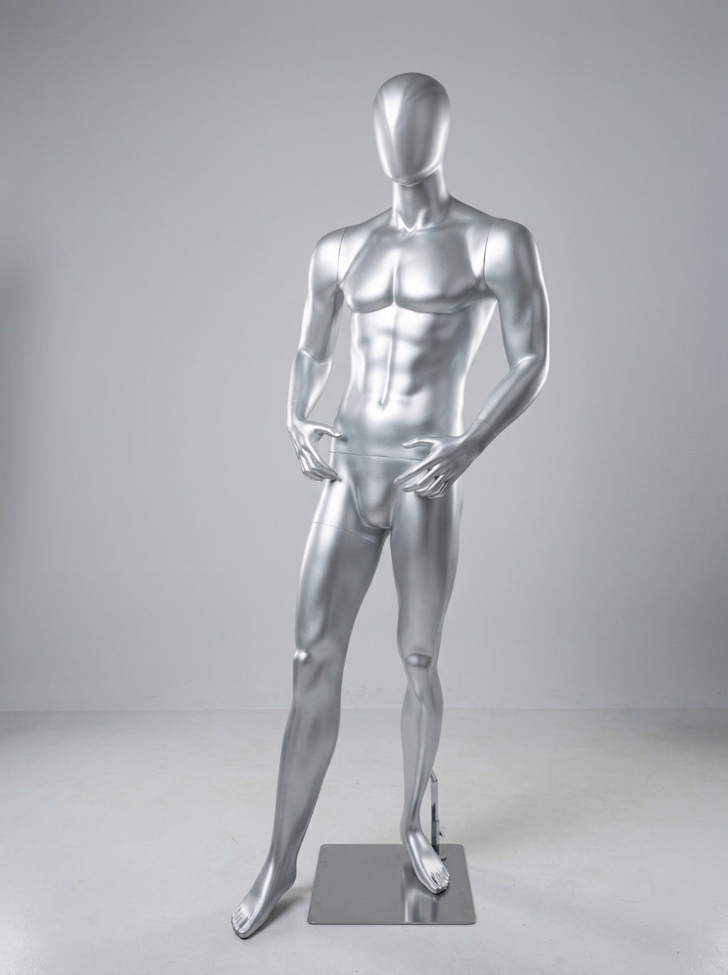 Male Matte Silver Full-Body Mannequin (Size: Athletic / Medium)