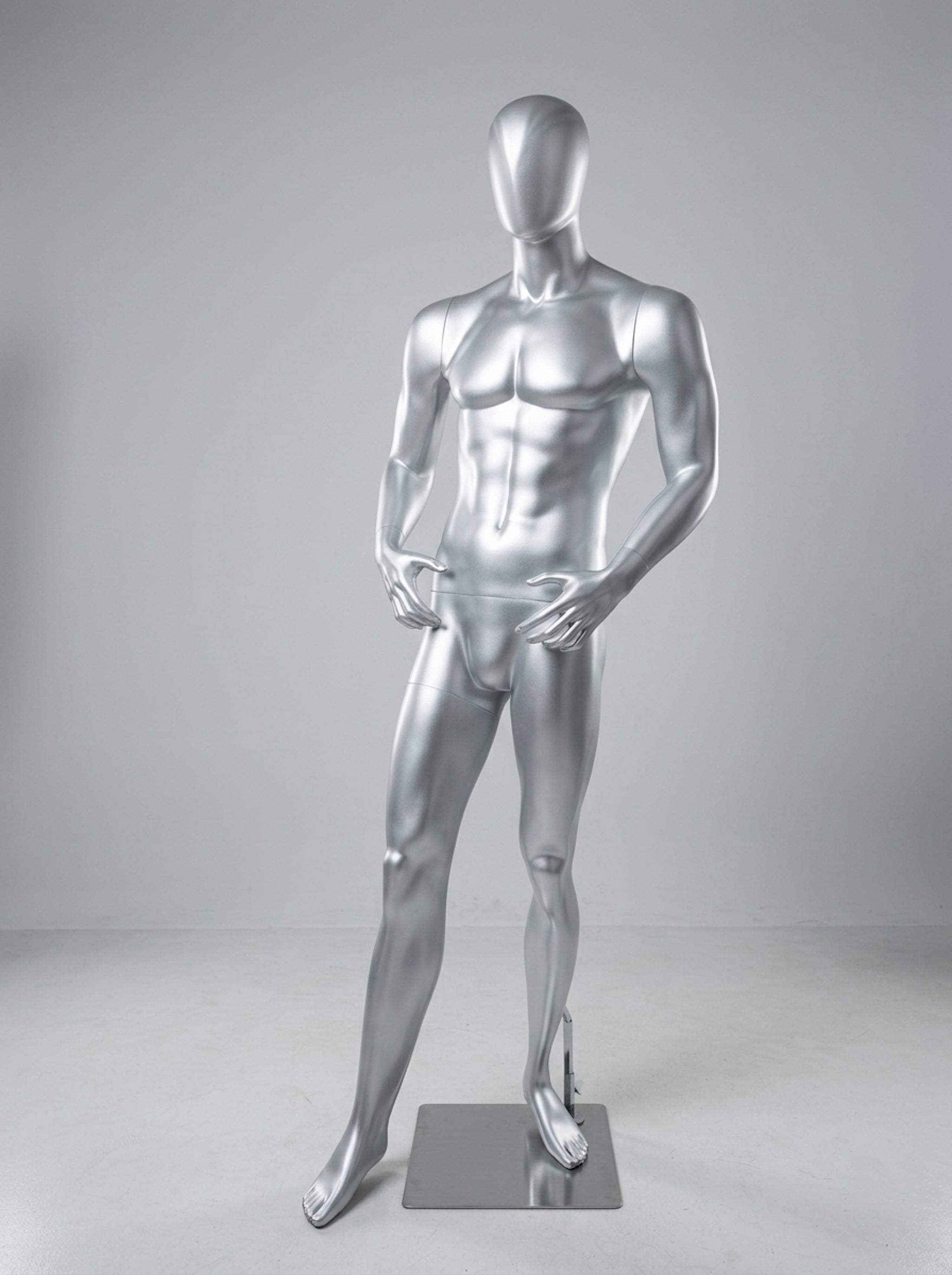 Male Matte Silver Full-Body Mannequin (Size: Athletic / Medium)