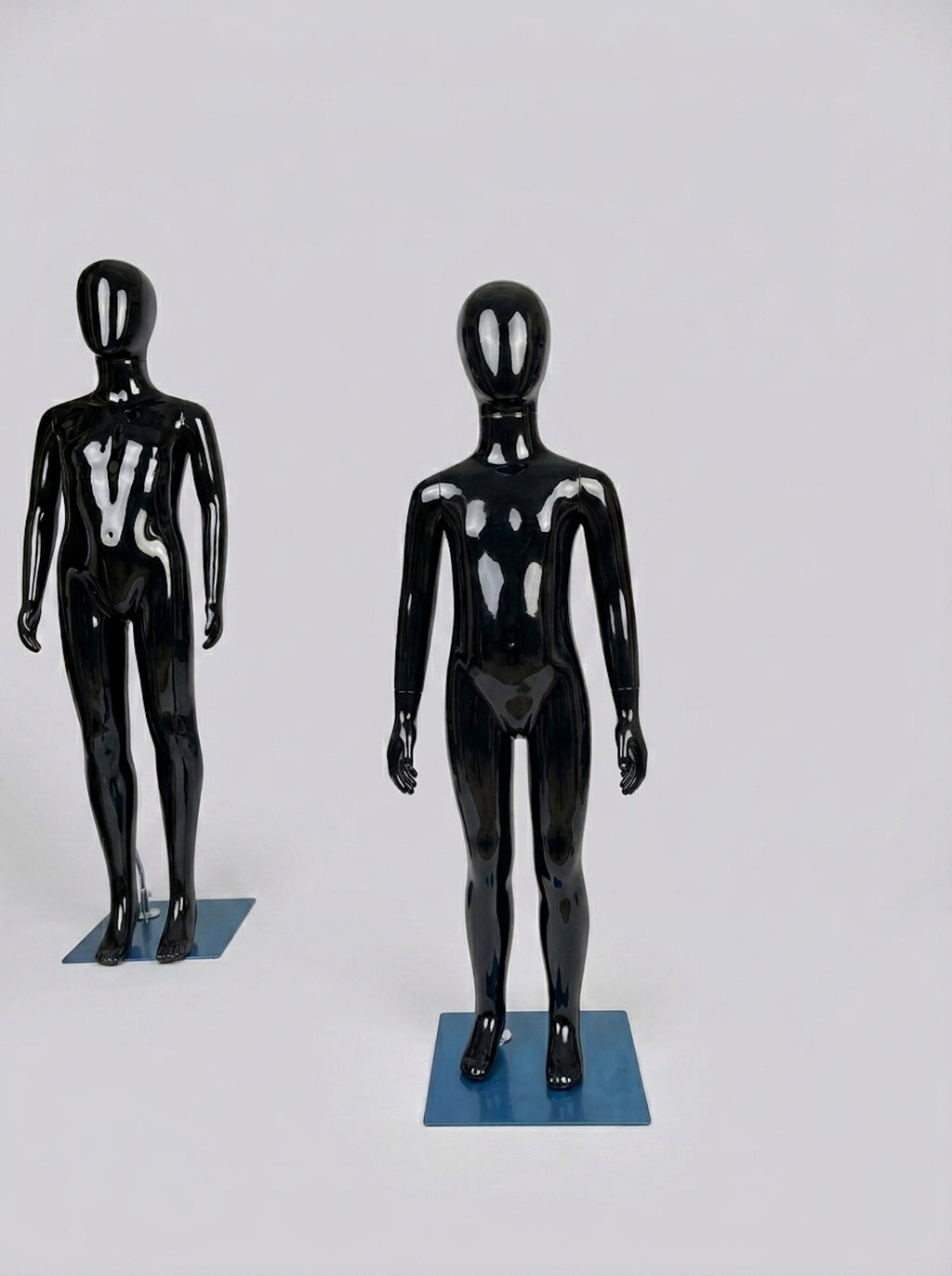 Kids High-Gloss Obsidian Standing Mannequin (Size: Ages 5-7 Years)