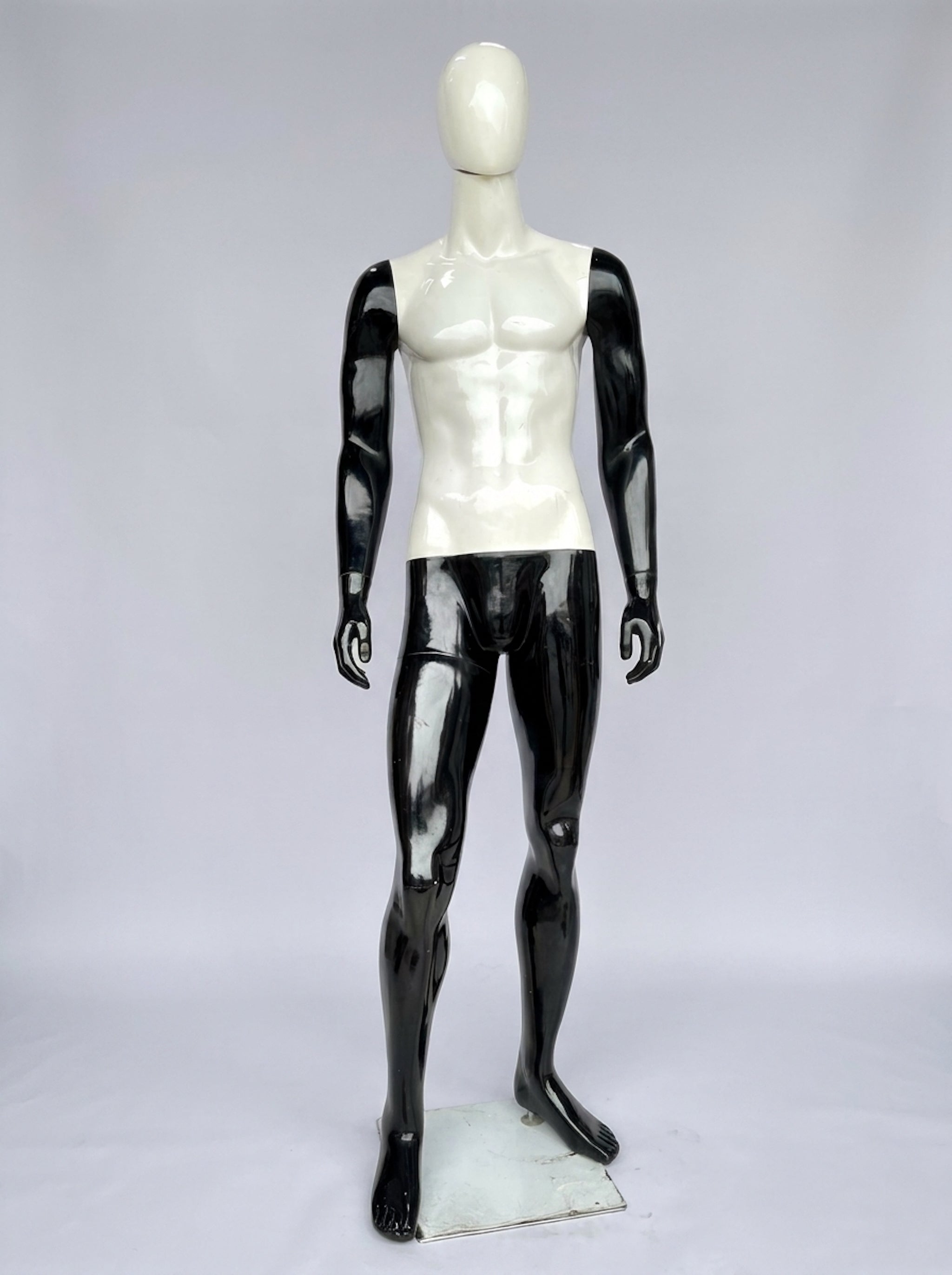 Modern Two-Color Abstract Male Fashion Mannequin