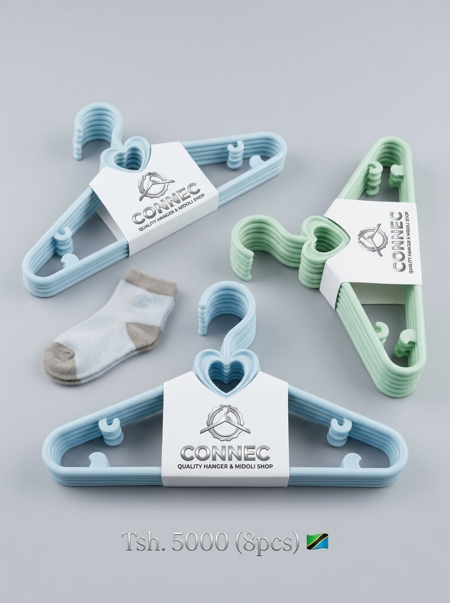 Kids' Plastic Hangers – Heart Hook (8pcs)