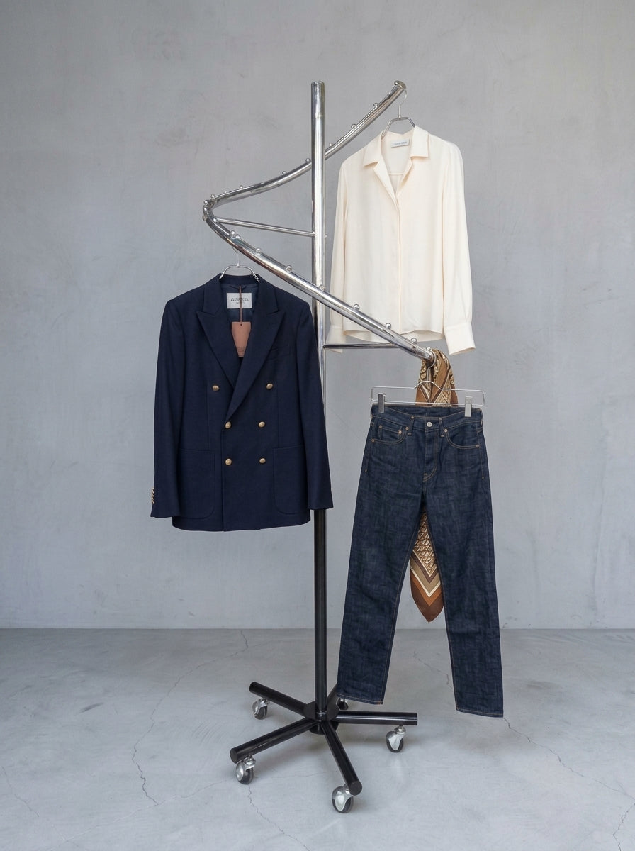 Spiral Garment Display Rack