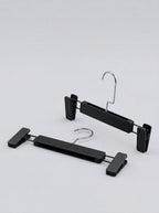 Black plastic clip pants and skirt hangers – photo 4