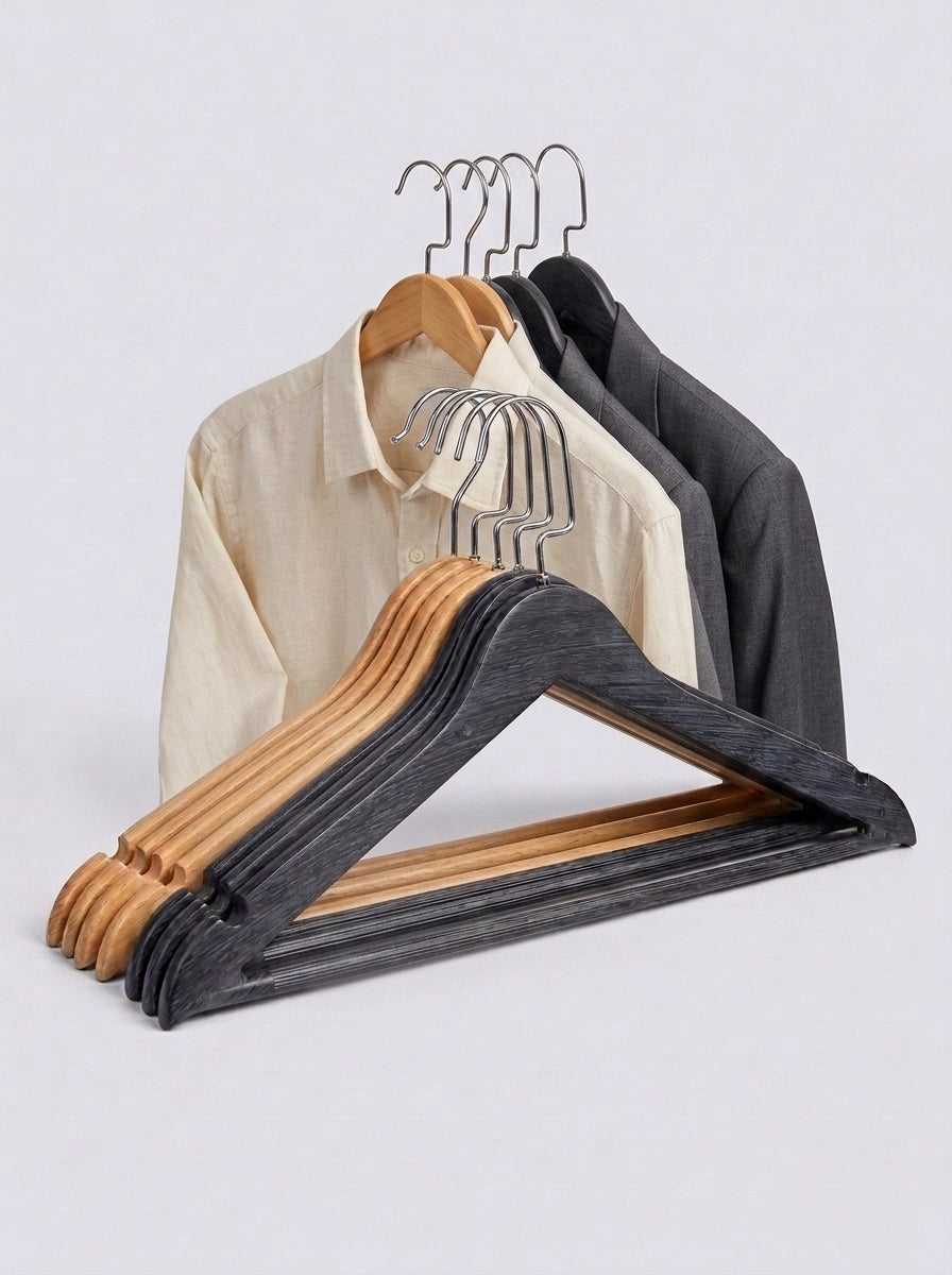 Plastic Clothes Hangers – Wooden Look