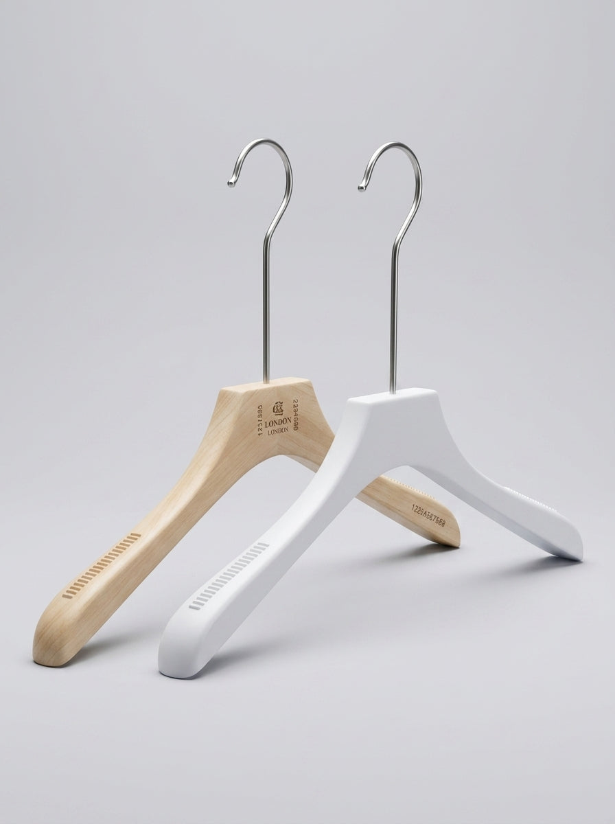 Plastic Hangers Natural & White (12pcs)