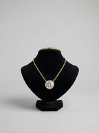 Velvet necklace display small – photo 3