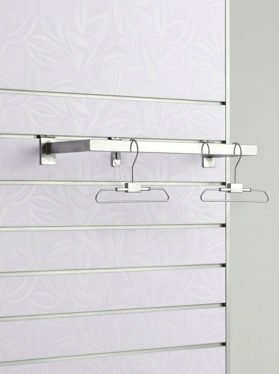 Slatwall Face-Out Garment Hanger Bar